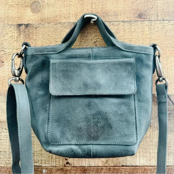 NWOT Latico Handcrafted Full Grain Leather Mick Crossbody - Charcoal - Picture 4 of 15